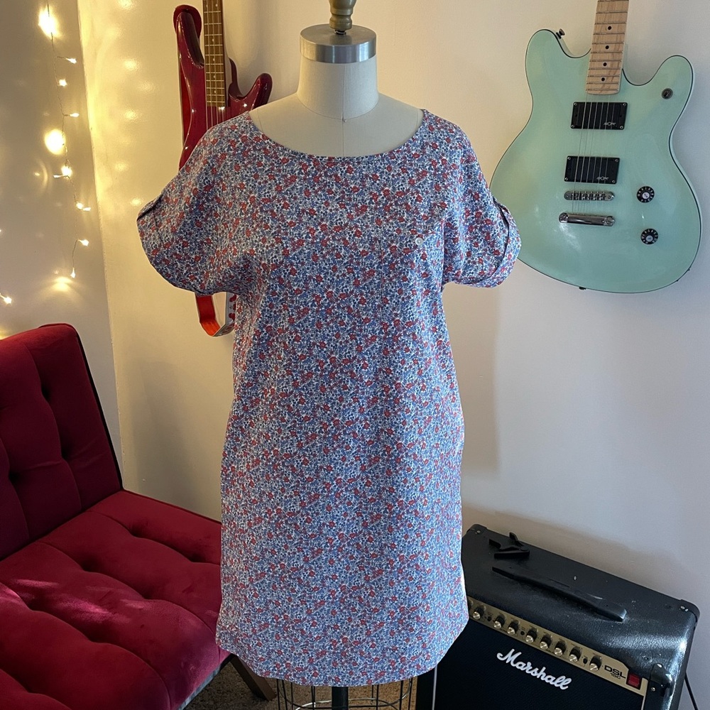 Wild Flower print short sleeve dress with pockets